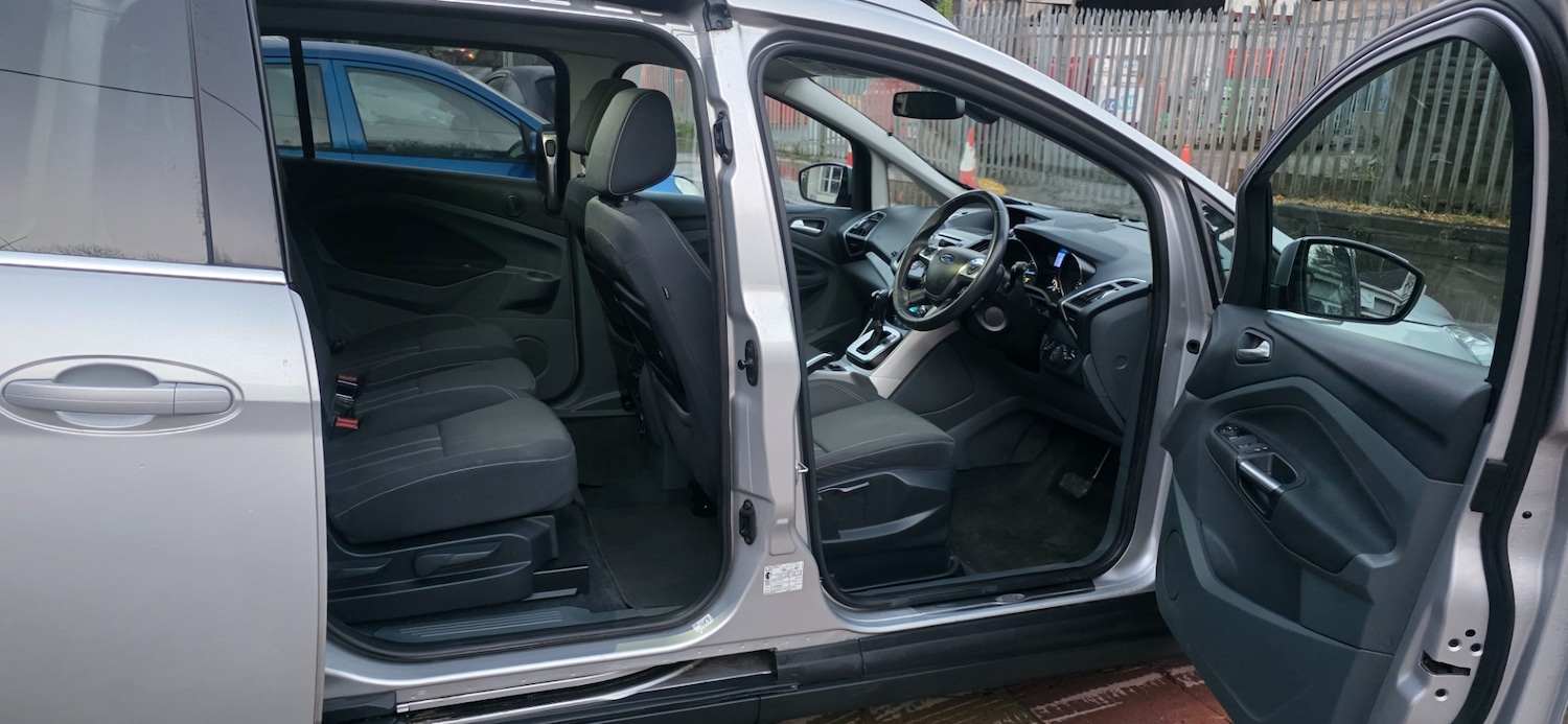 Used Ford Grand C-Max 2011 for sale - 77142908: Photo 12