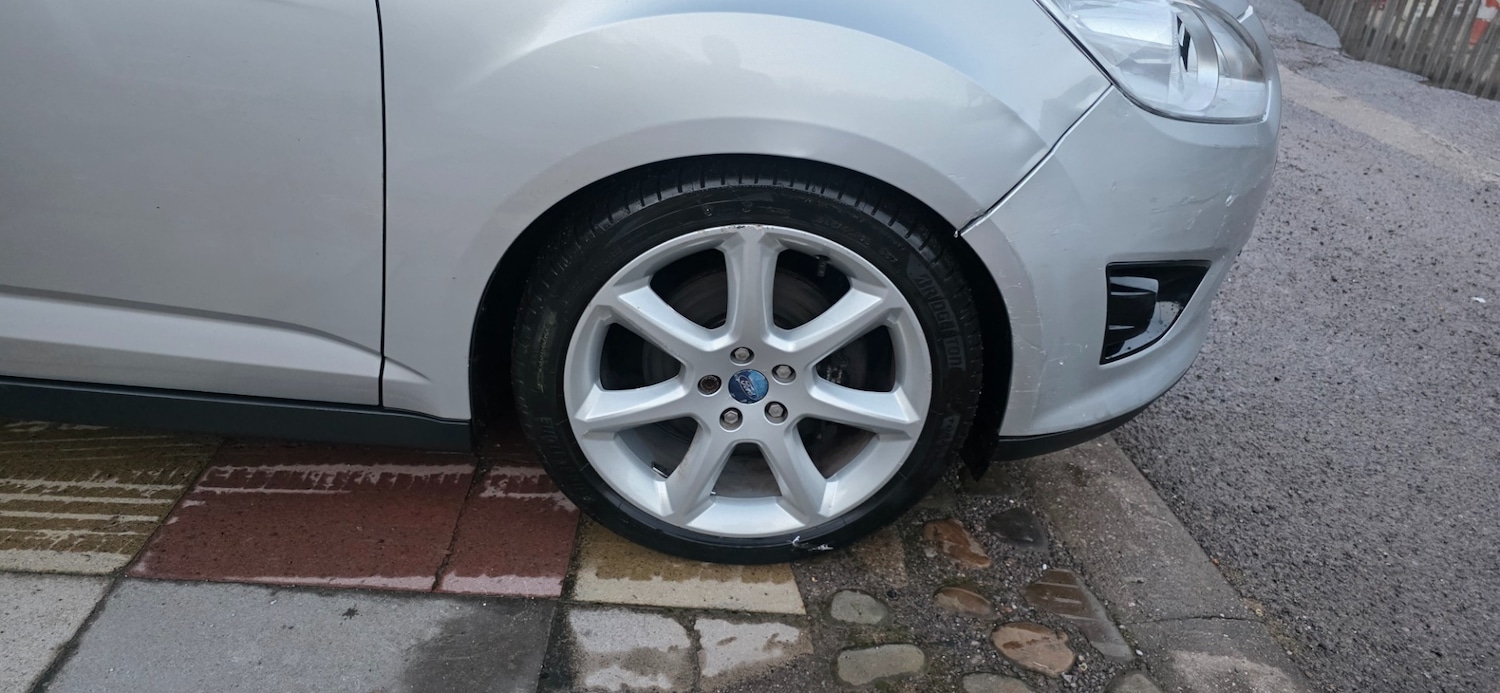 Used Ford Grand C-Max 2011 for sale - 77142908: Photo 18