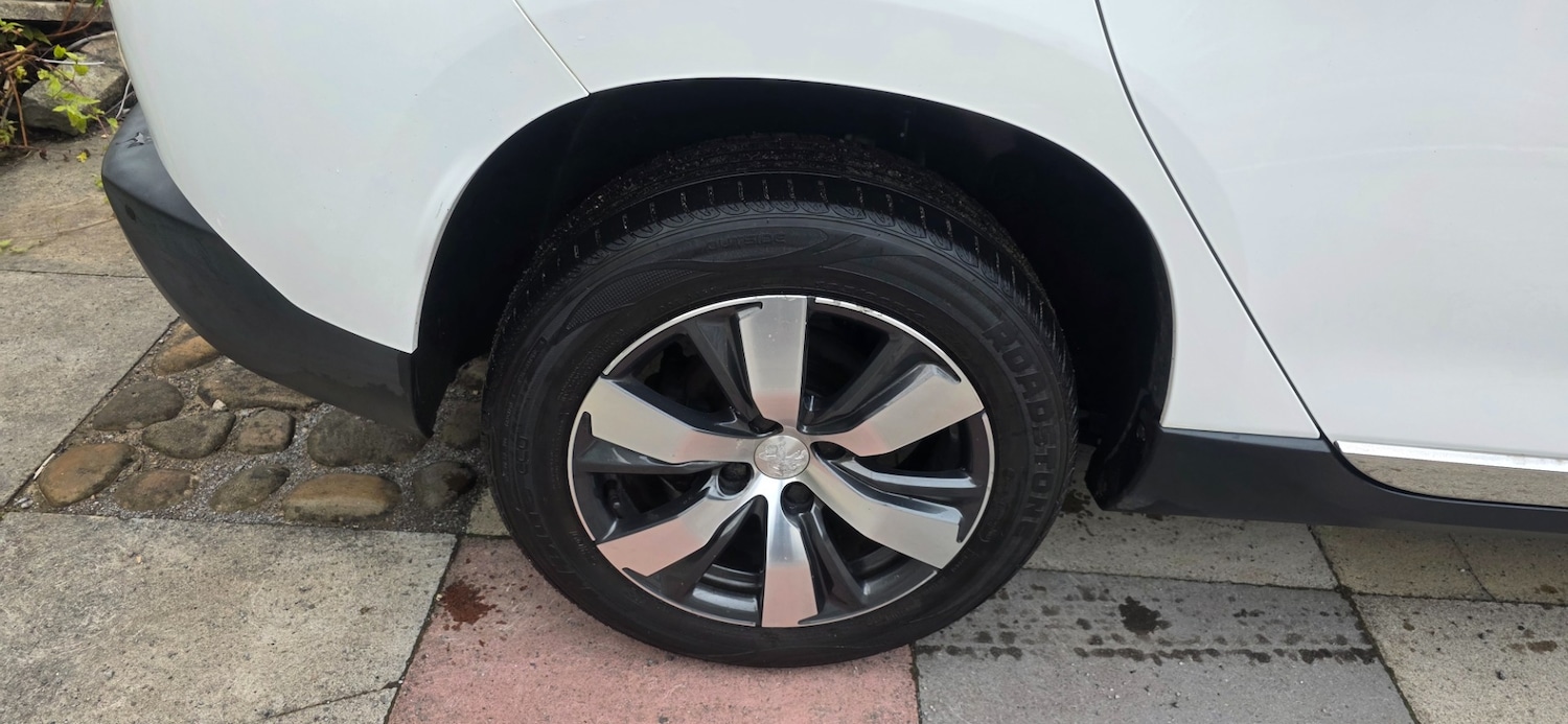 Used Peugeot 2008 2015 for sale - 76548129: Photo 12