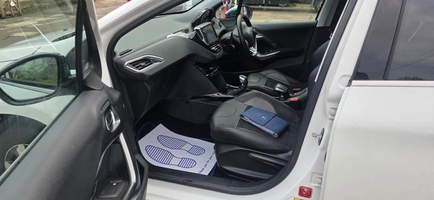 Used Peugeot 2008 2015 for sale - 76548129: Photo 16