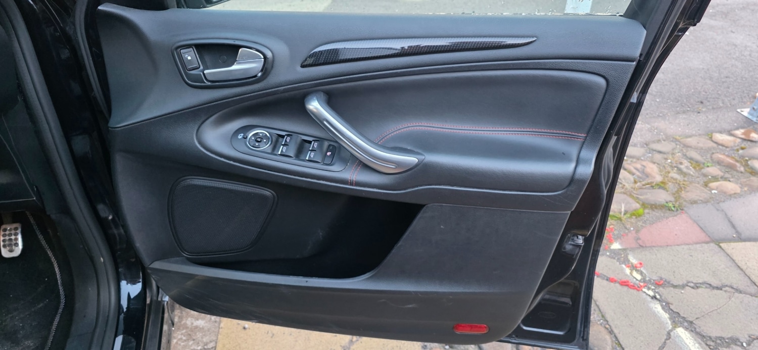 Used Ford S-Max 2013 for sale - 77395418: Photo 13