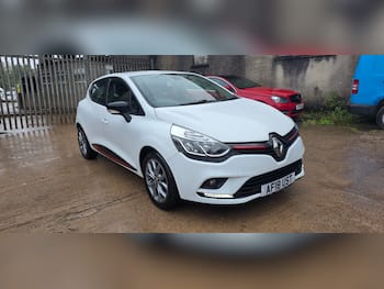 Used Renault Clio 2018 for sale - 79853702: Photo