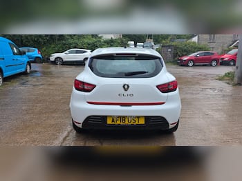 Used Renault Clio 2018 for sale - 79853702: Photo