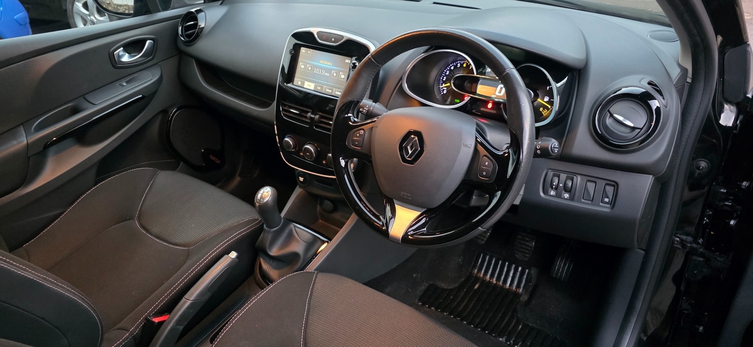 Used Renault Clio 2015 for sale - 77008505: Photo 17