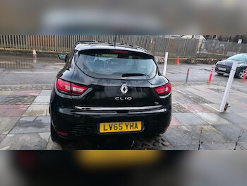 Used Renault Clio 2015 for sale - 77008505: Photo