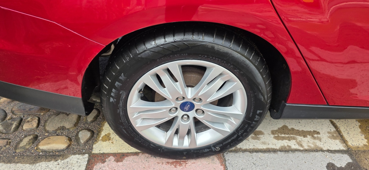 Used Ford Focus 2013 for sale - 76952219: Photo 21