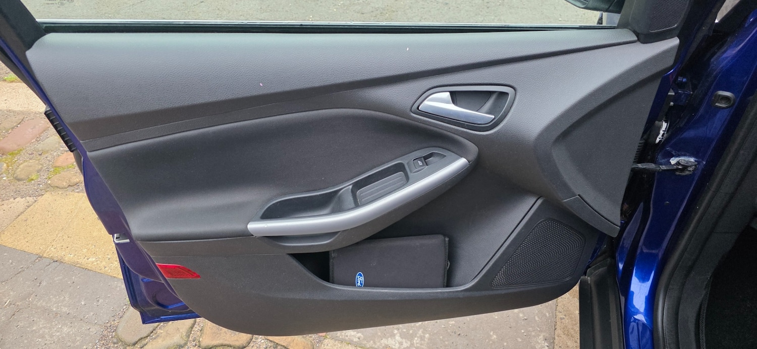 Used Ford Focus 2016 for sale - 77622948: Photo 13