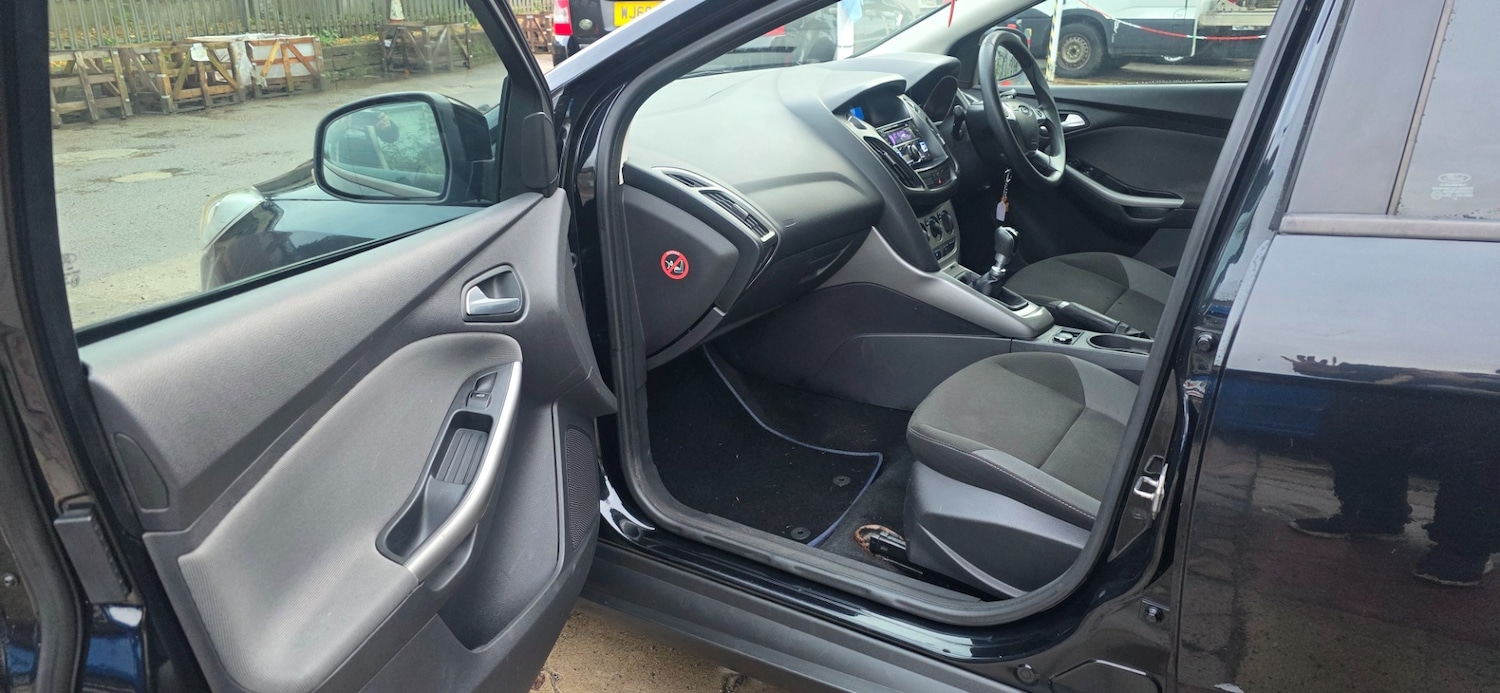 Used Ford Focus 2012 for sale - 76571433: Photo 15