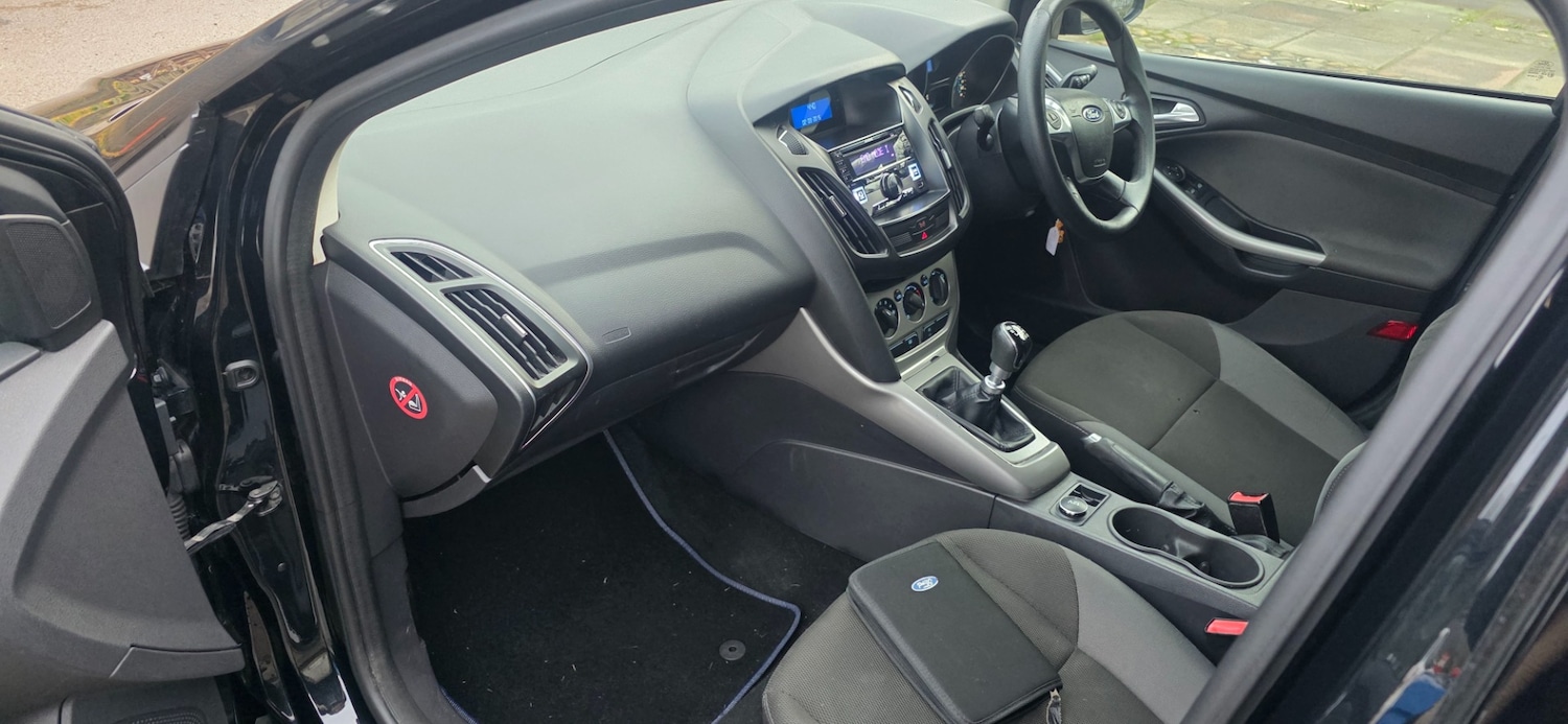 Used Ford Focus 2012 for sale - 76571433: Photo 16