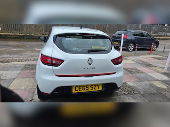 Used Renault Clio 2015 for sale - 77766857: Photo