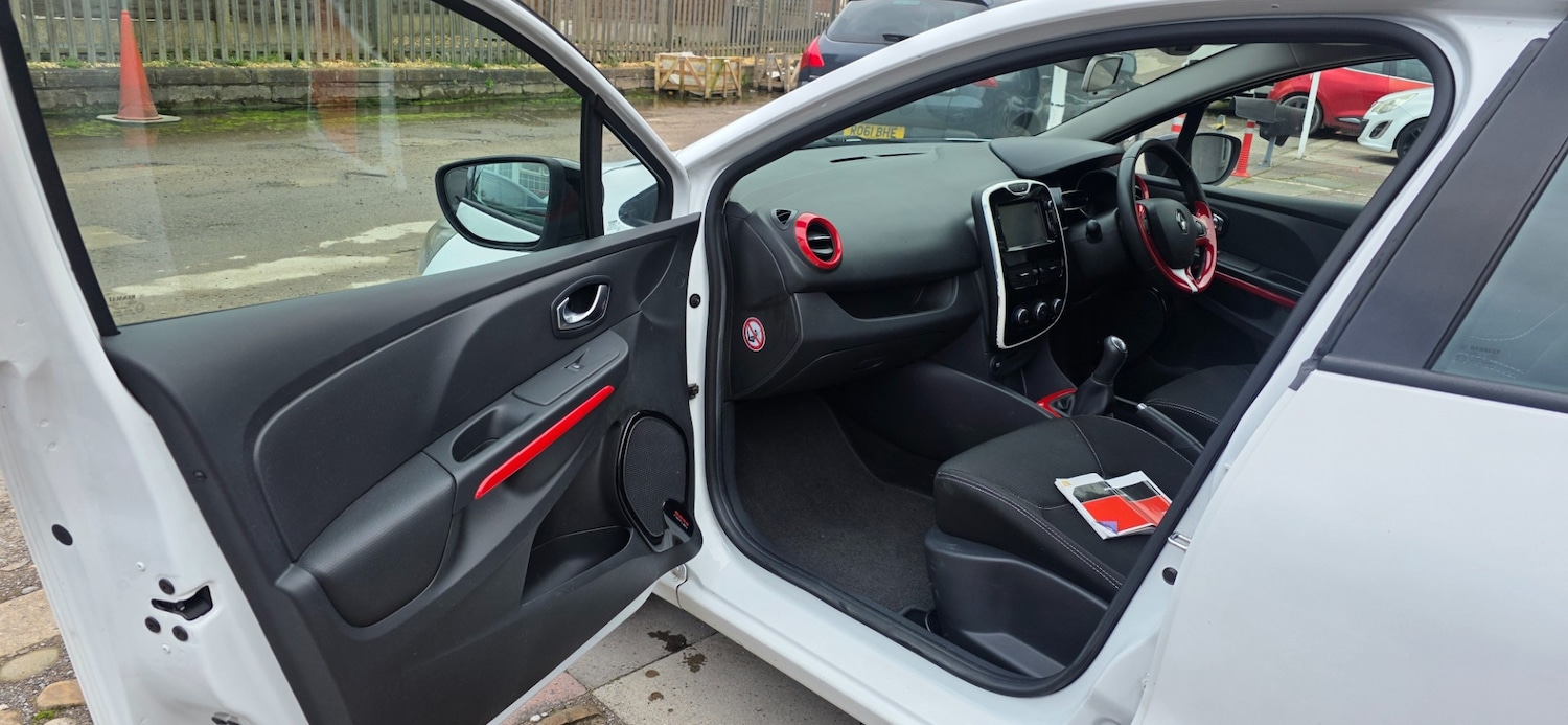 Used Renault Clio 2015 for sale - 77766857: Photo 9