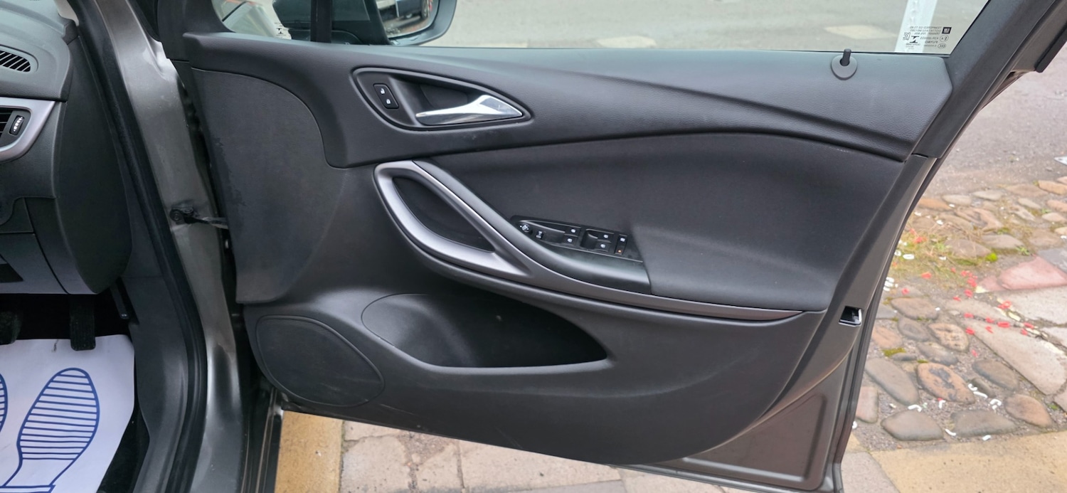 Used Vauxhall Astra 2017 for sale - 77251480: Photo 14