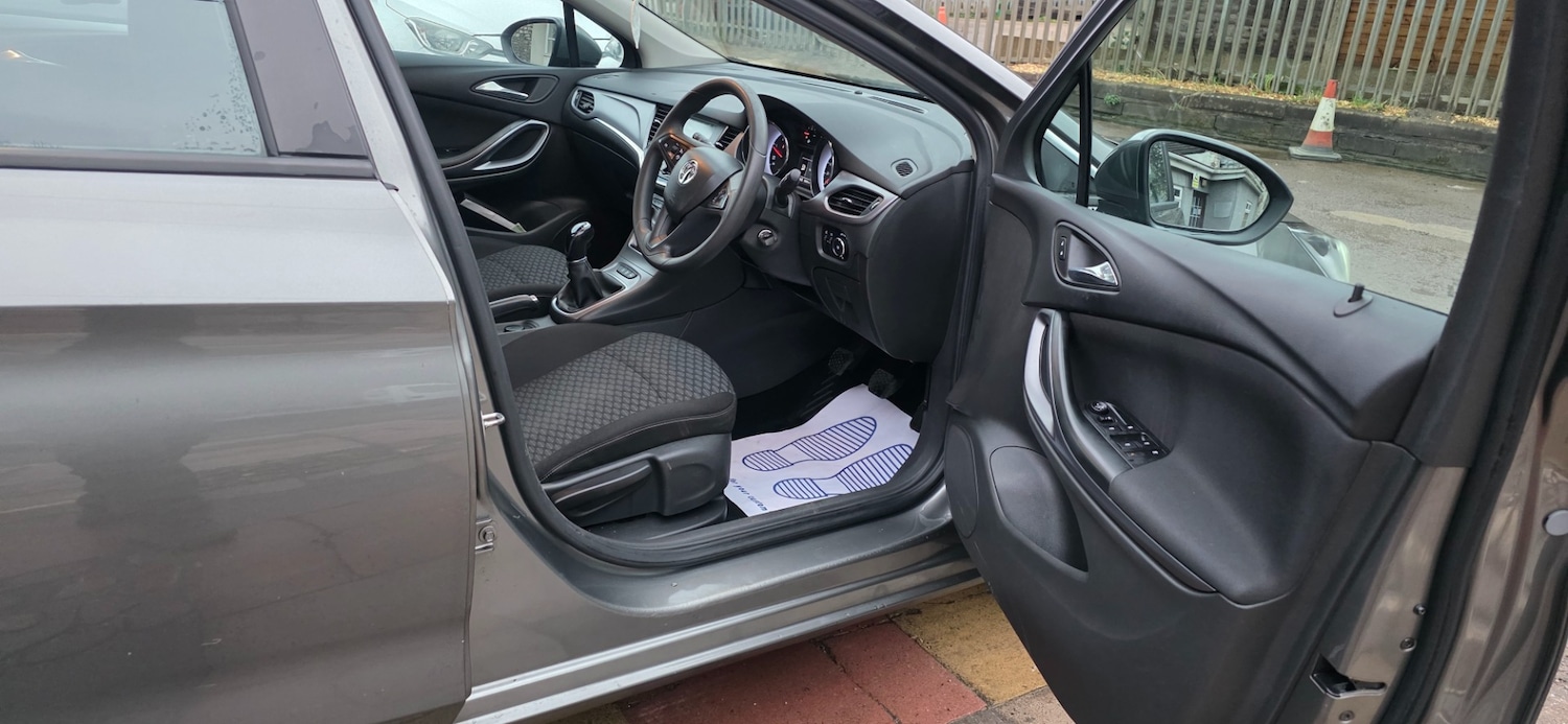 Used Vauxhall Astra 2017 for sale - 77251480: Photo 15