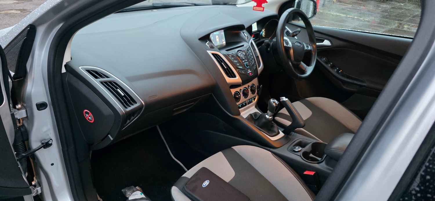 Used Ford Focus 2014 for sale - 77423770: Photo 16