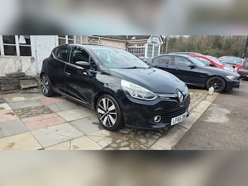 Used Renault Clio 2016 for sale - 77766988: Photo