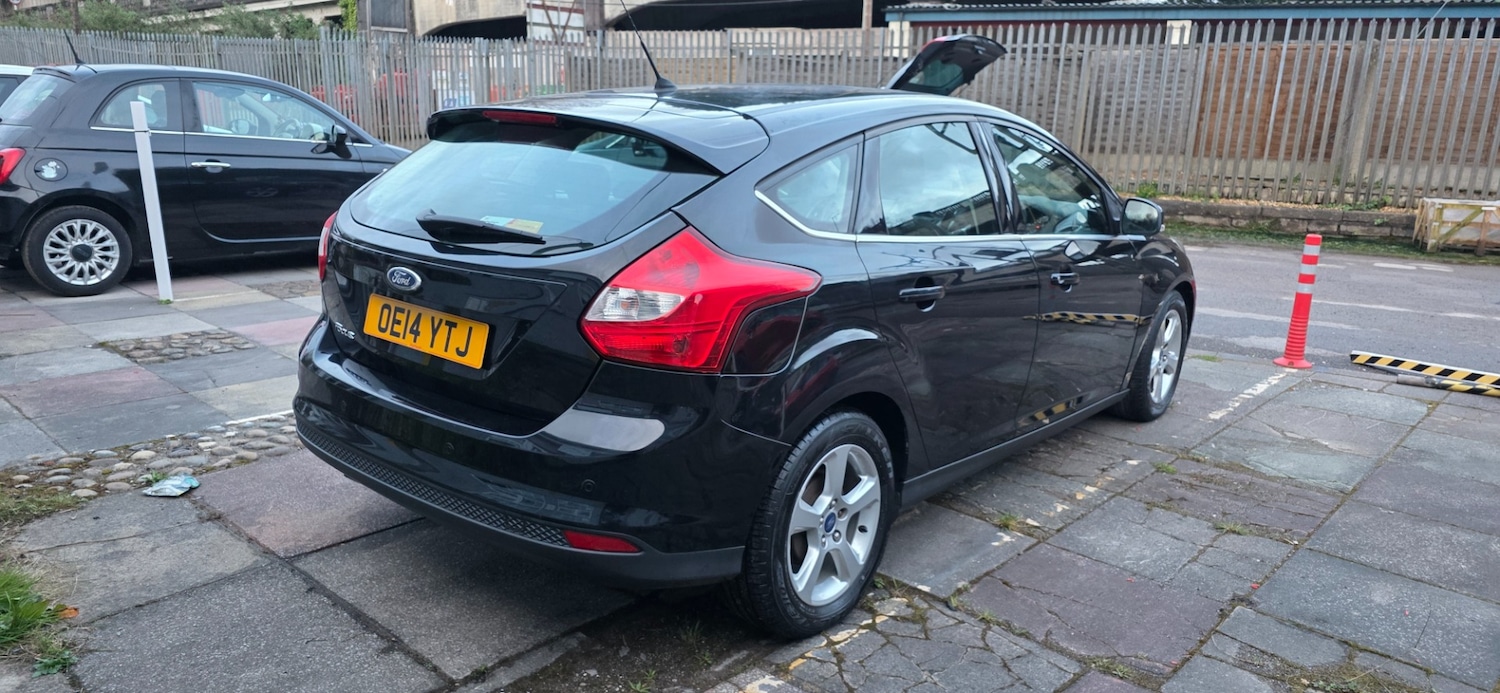 Used Ford Focus 2014 for sale - 78128280: Photo 3