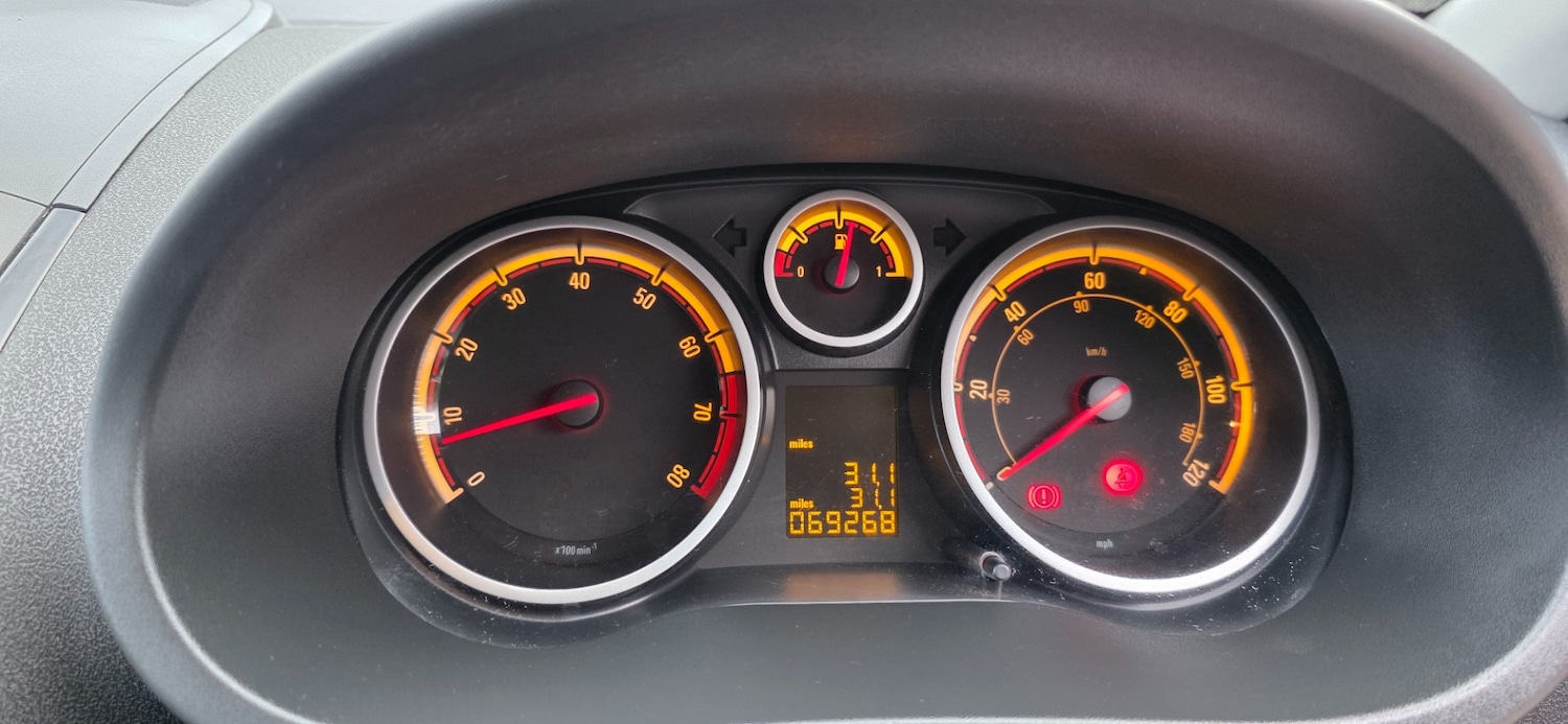 Used Vauxhall Corsa 2014 for sale - 77159076: Photo 18