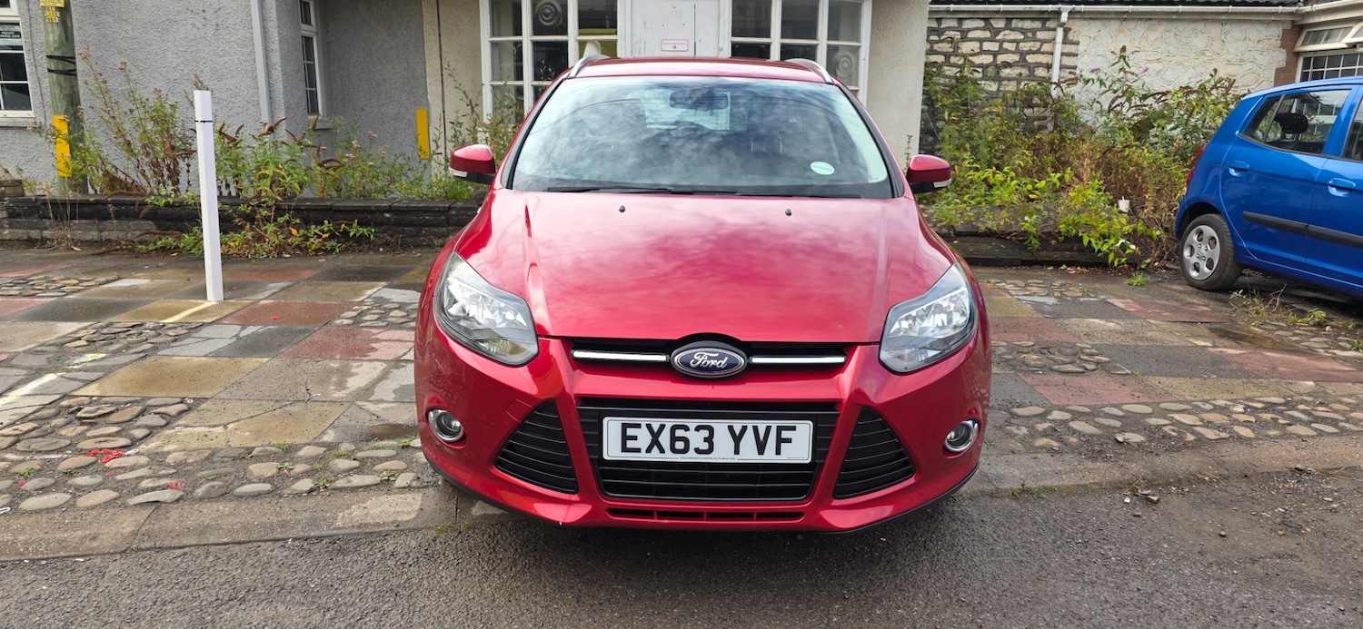 Used Ford Focus 2013 for sale - 77242031: Photo 9