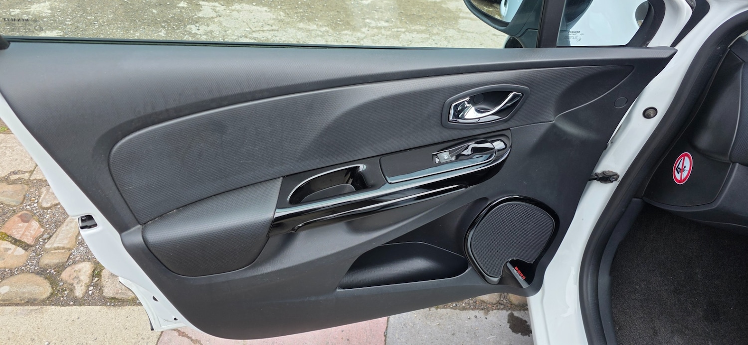 Used Renault Clio 2013 for sale - 77721491: Photo 10