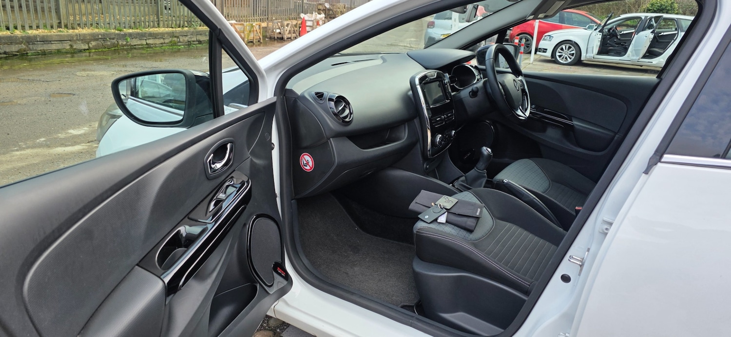 Used Renault Clio 2013 for sale - 77721491: Photo 11