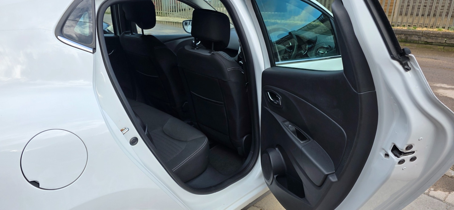 Used Renault Clio 2013 for sale - 77721491: Photo 13