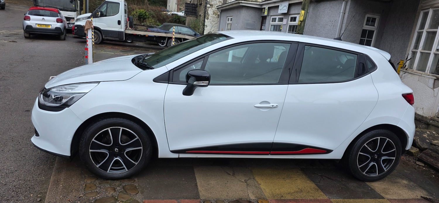 Used Renault Clio 2014 for sale - 77453552: Photo 6