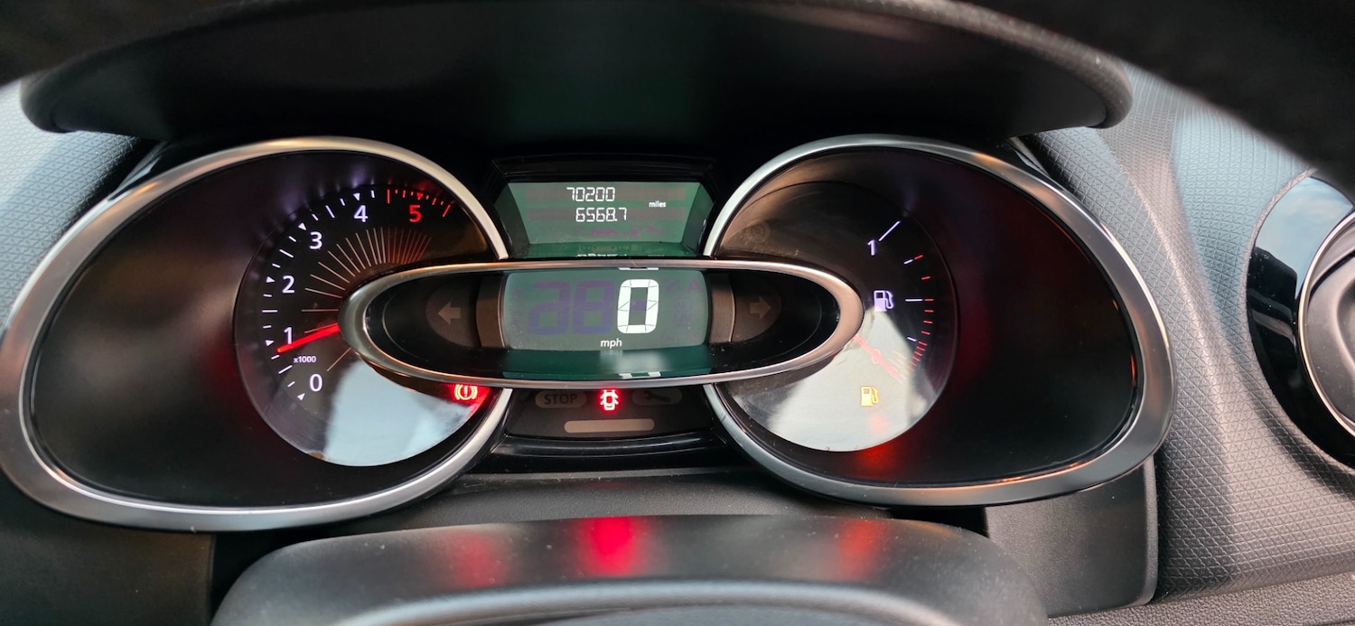 Used Renault Clio 2016 for sale - 76335253: Photo 22