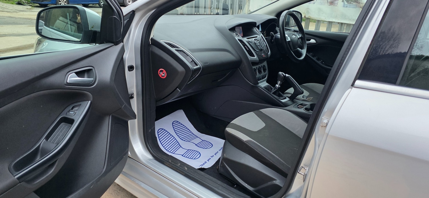 Used Ford Focus 2013 for sale - 78135233: Photo 10