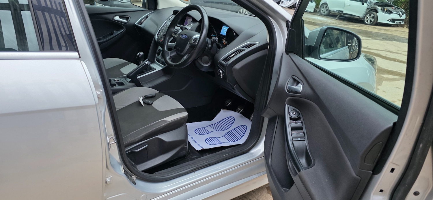 Used Ford Focus 2013 for sale - 78135233: Photo 13