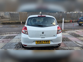 Used Renault Clio 2012 for sale - 77685822: Photo