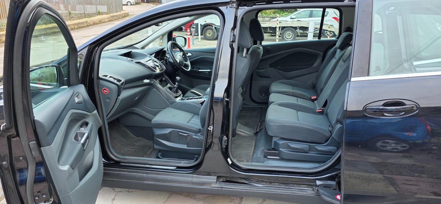 Used Ford Grand C-Max 2012 for sale - 76196266: Photo 14