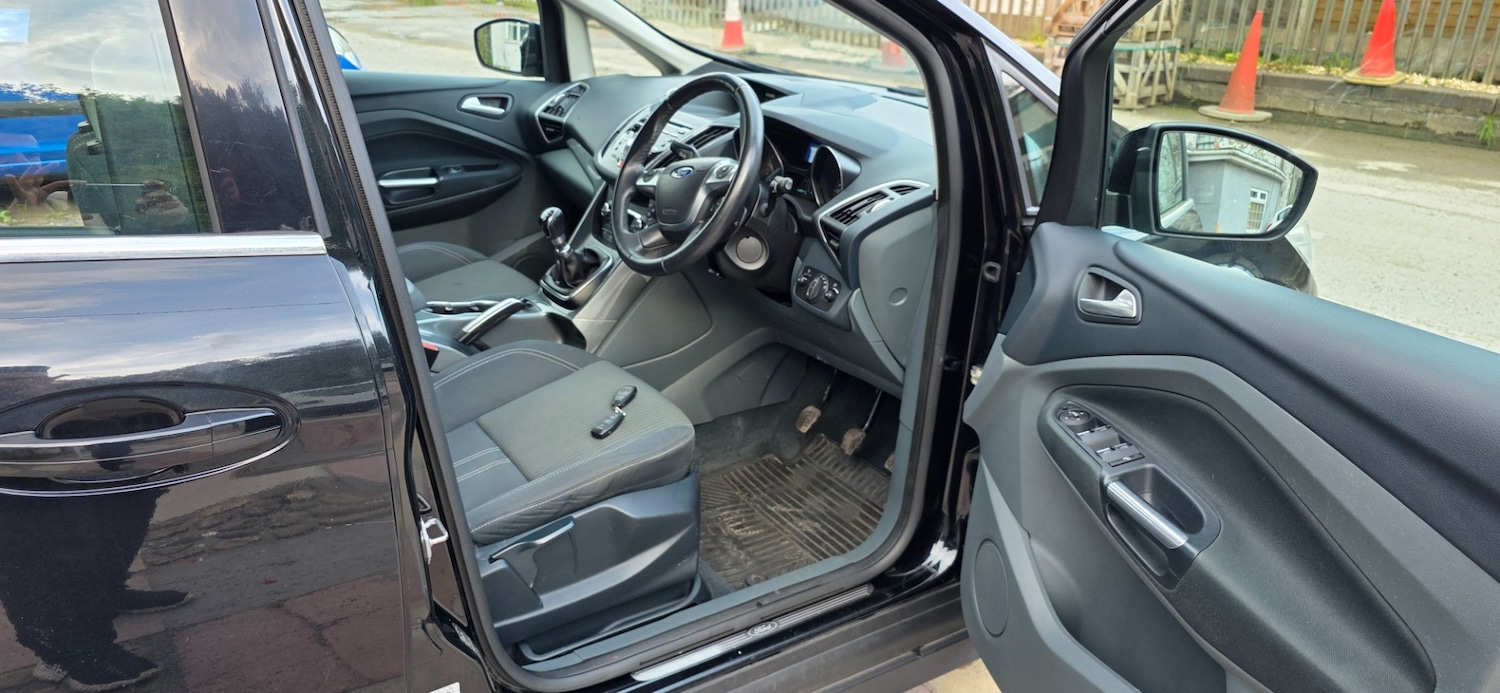 Used Ford Grand C-Max 2012 for sale - 76196266: Photo 19