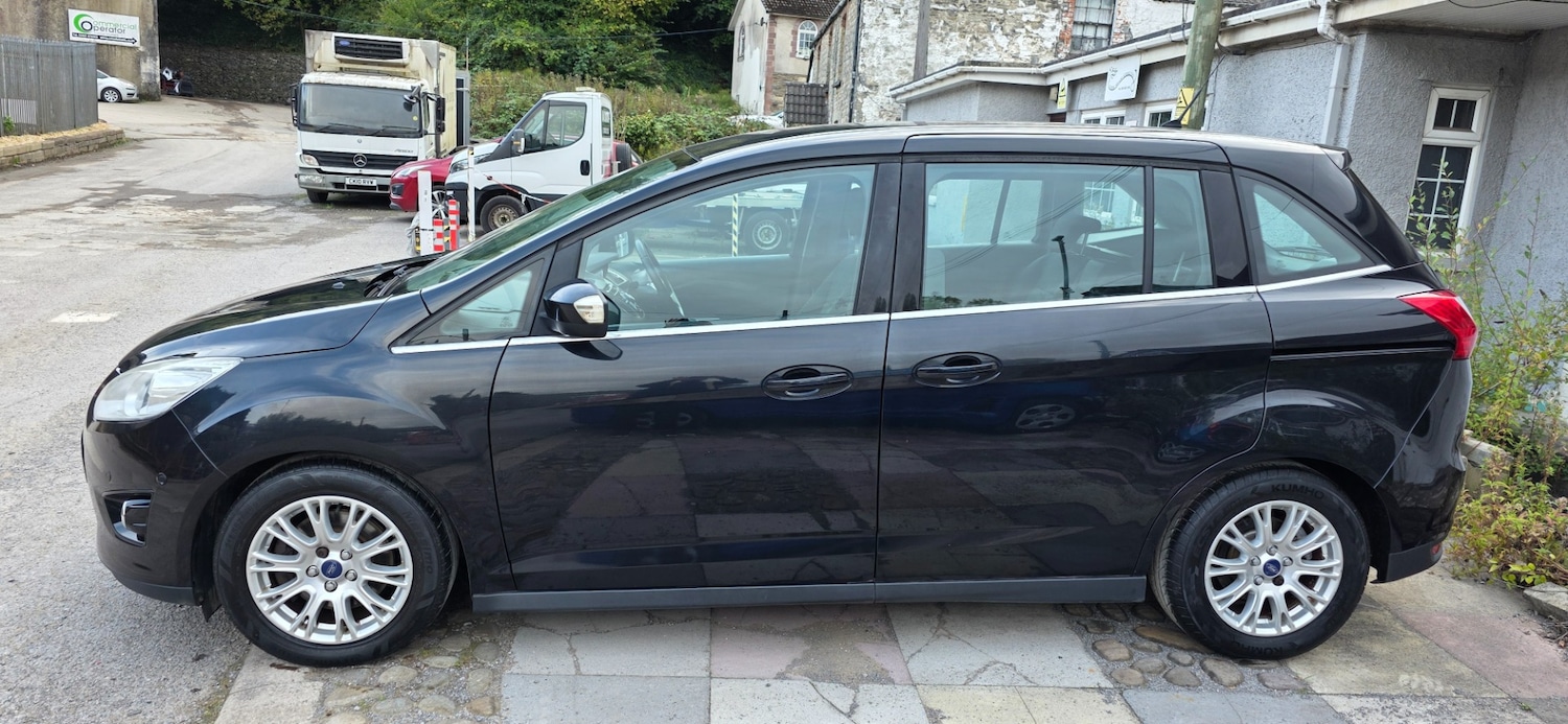 Used Ford Grand C-Max 2012 for sale - 76196266: Photo 6