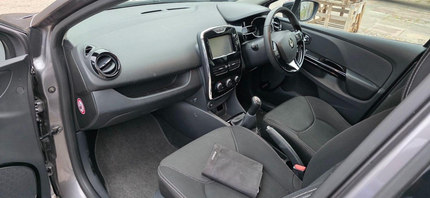 Used Renault Clio 2013 for sale - 76149916: Photo 11