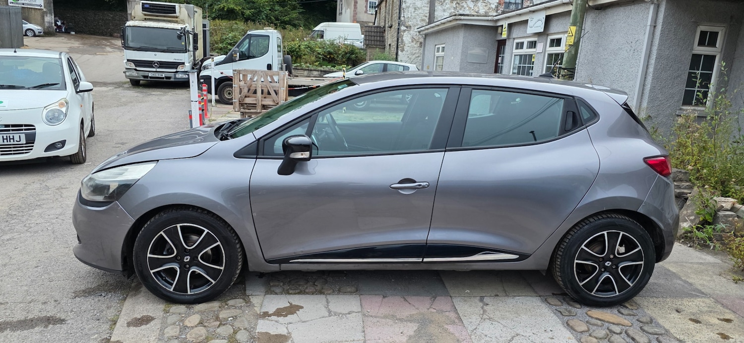 Used Renault Clio 2013 for sale - 76149916: Photo 5