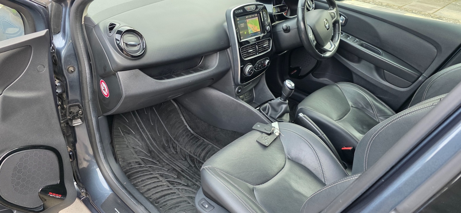 Used Renault Clio 2018 for sale - 78042974: Photo 11