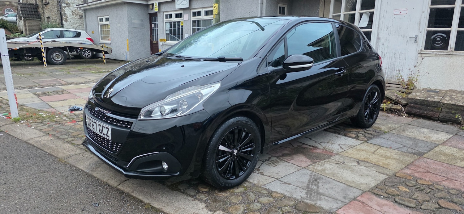 Used Peugeot 208 2017 for sale - 76952210: Photo 7