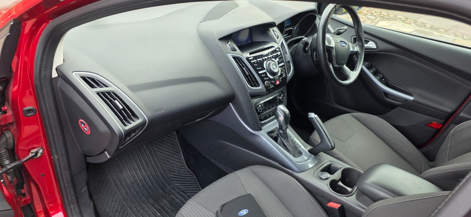 Used Ford Focus 2013 for sale - 76548124: Photo 16