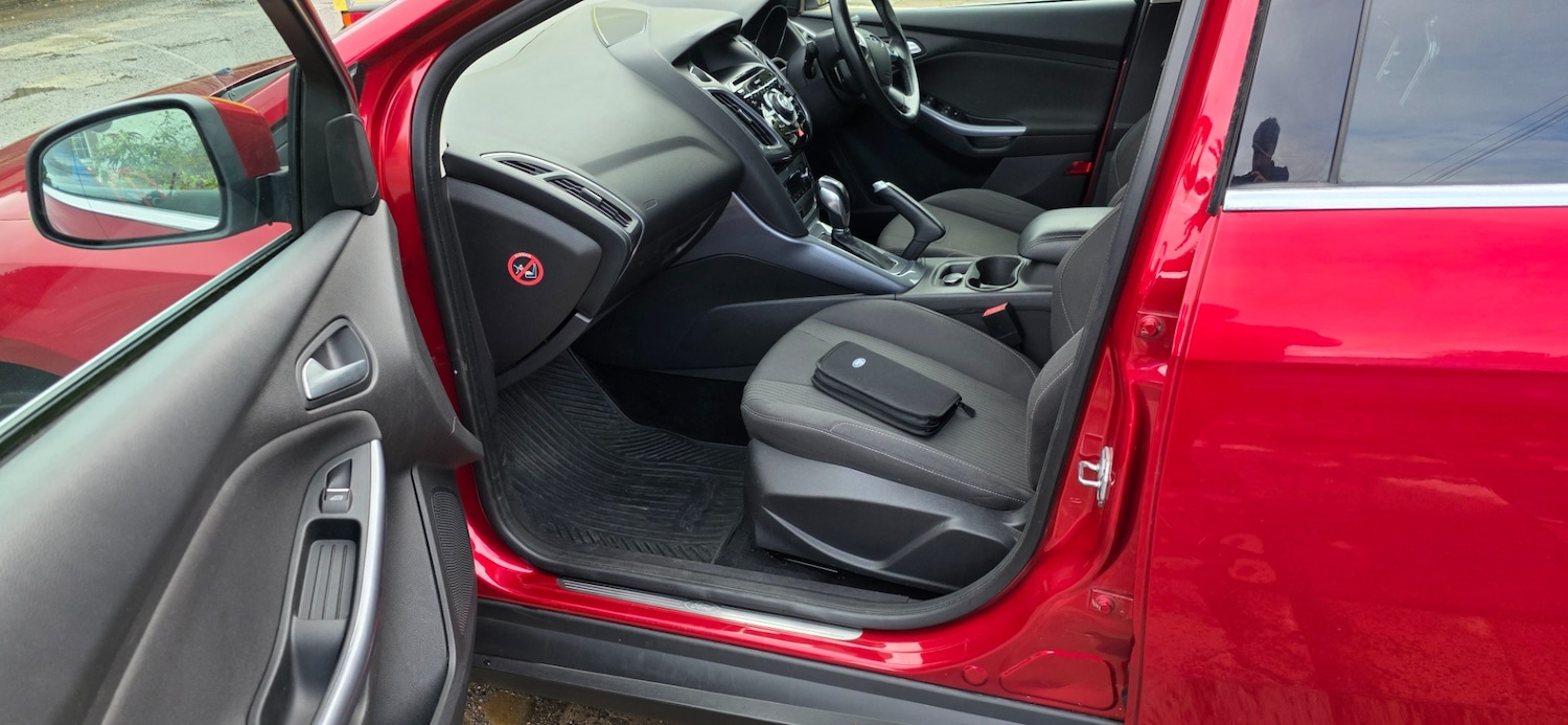 Used Ford Focus 2013 for sale - 76548124: Photo 17