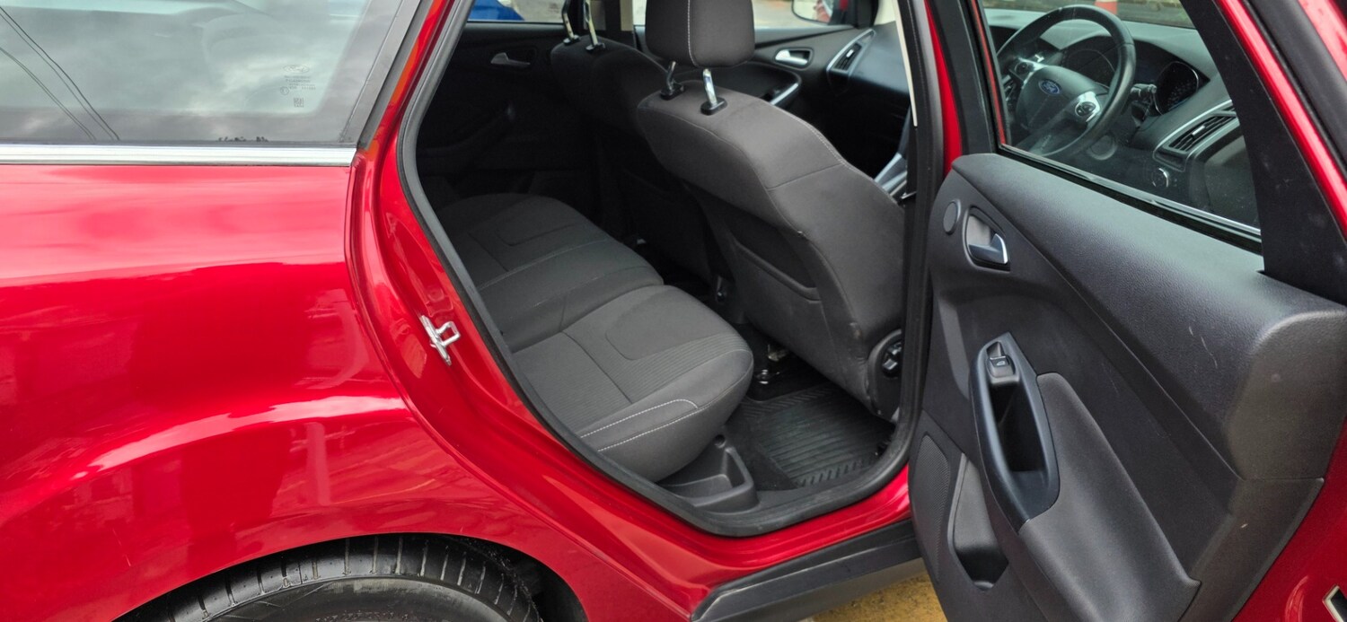 Used Ford Focus 2013 for sale - 76548124: Photo 18