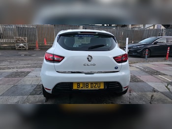 Used Renault Clio 2018 for sale - 77242034: Photo