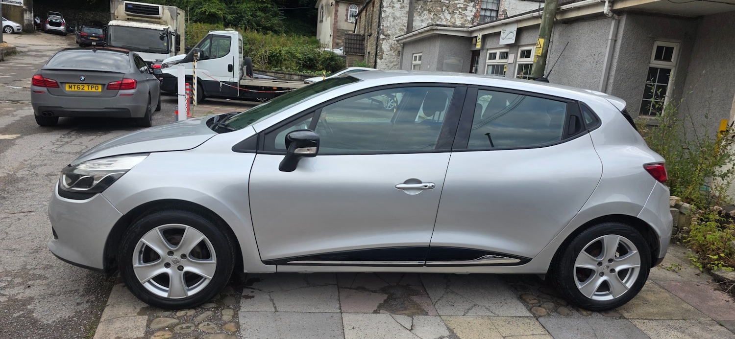 Used Renault Clio 2014 for sale - 76179104: Photo 6