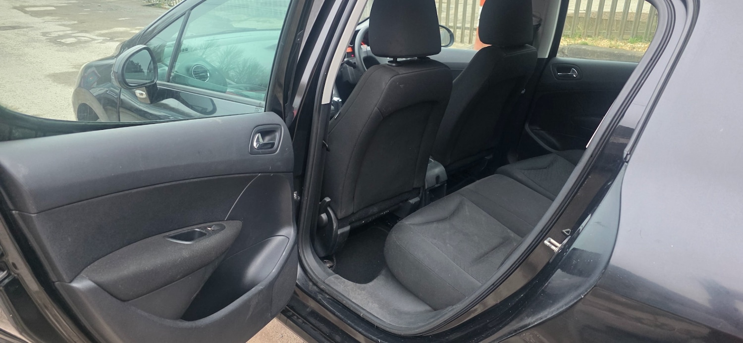 Used Peugeot 308 2011 for sale - 78099039: Photo 9