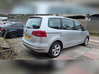 Used Volkswagen Sharan 2011 for sale - 78031927: Photo