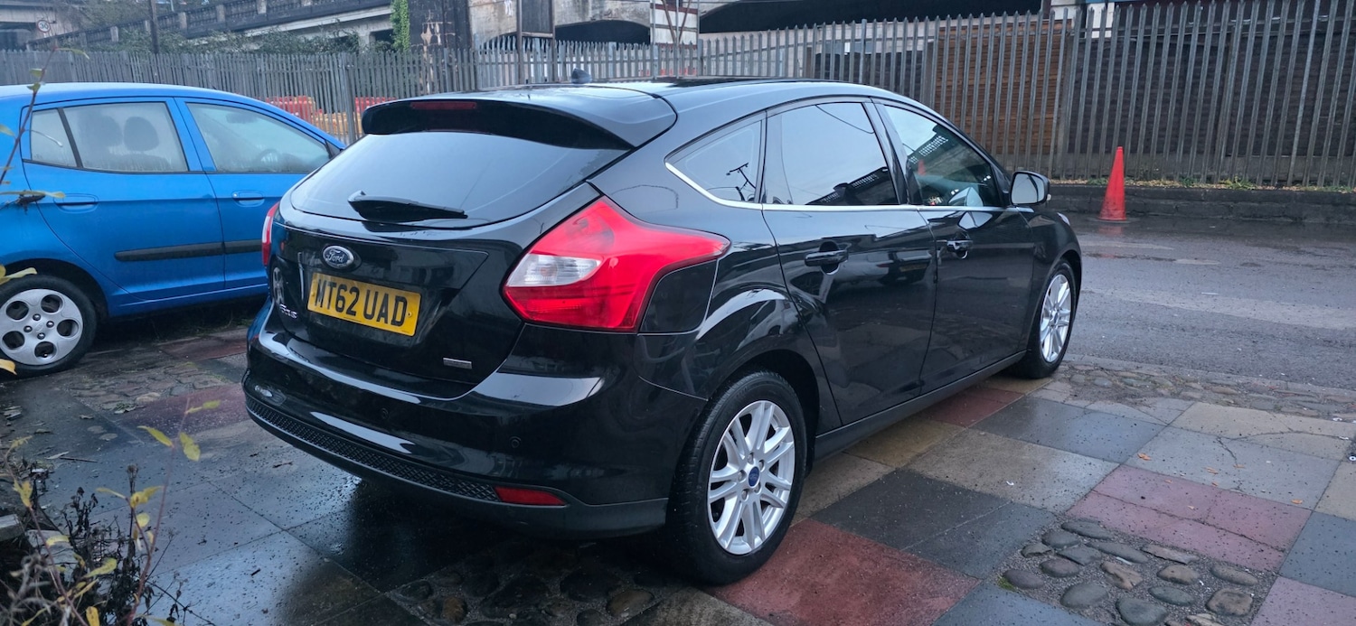 Used Ford Focus 2013 for sale - 76957100: Photo 3