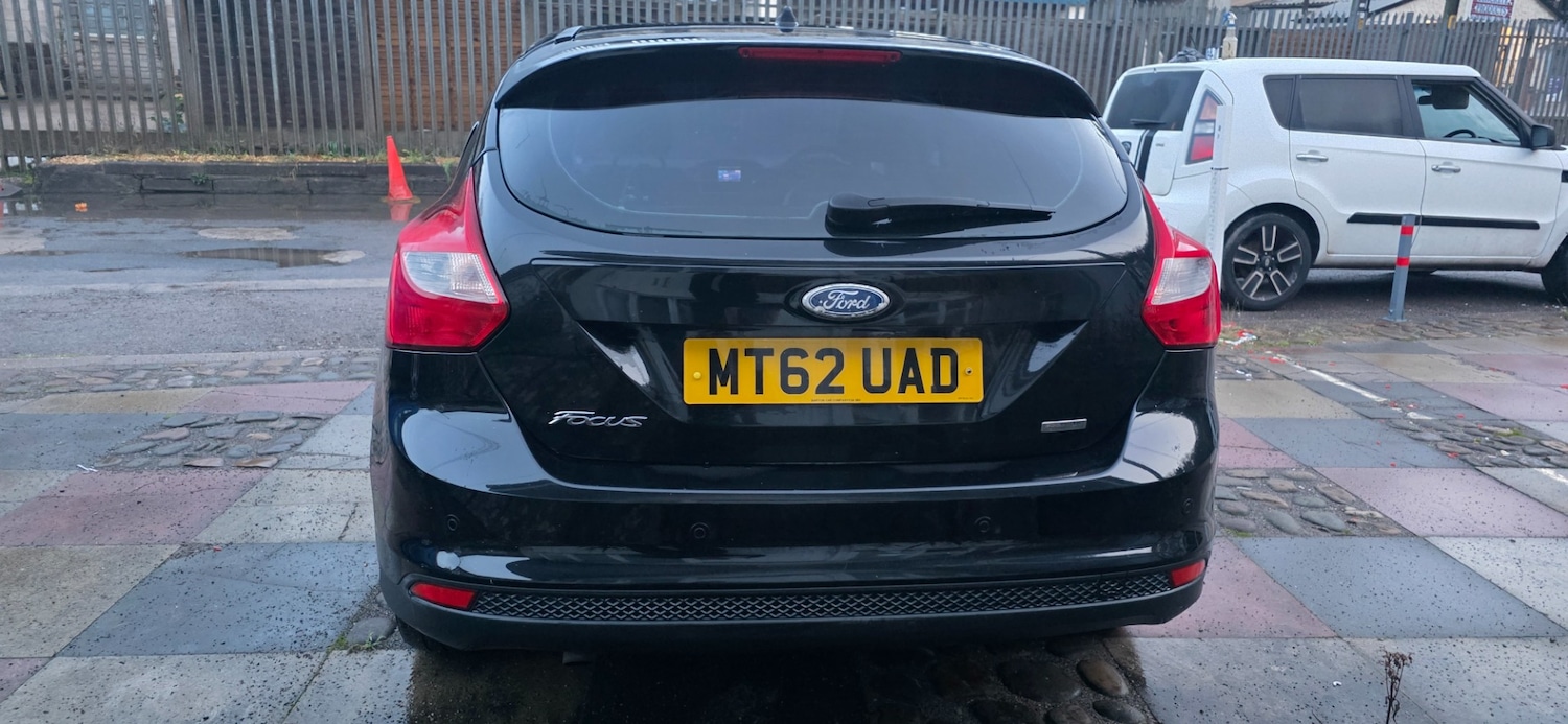 Used Ford Focus 2013 for sale - 76957100: Photo 4