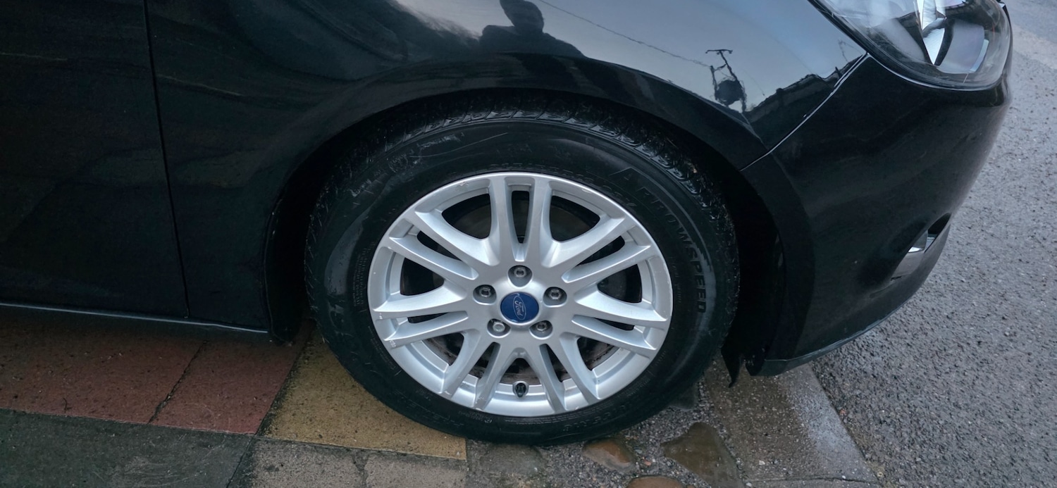 Used Ford Focus 2013 for sale - 76957100: Photo 8