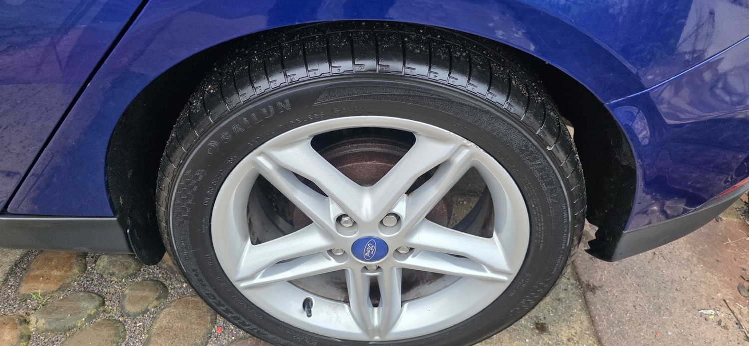 Used Ford Focus 2016 for sale - 76952228: Photo 11