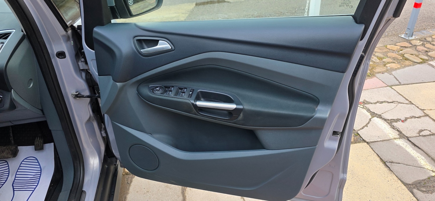 Used Ford C-Max 2011 for sale - 77348253: Photo 14