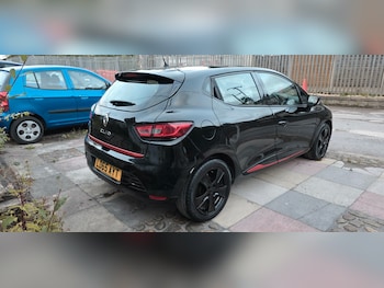 Used Renault Clio 2015 for sale - 76325053: Photo